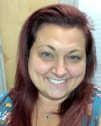 Elizabeth Rohner's Instagram, Twitter & Facebook