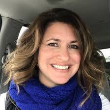 Kerri Hendrickson's Instagram, Twitter & Facebook