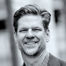 We recently spent a long weekend in Boston visiting museums, shopping,  unsuccessfully trying to get a last-minute table for lunch at Beacon Hill  Books & Cafe, enjoying a drink at the stunning