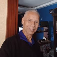 LUIS ENRIQUE MOYA PÉREZ (@luisenrique39)