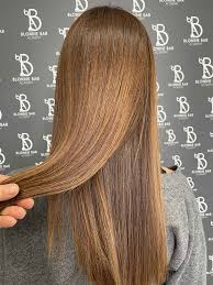 La cheratina è il principale componente del fusto, ovvero di quella parte dei capelli che noi vediamo, pettiniamo, laviamo e trattiamo. Cheratina Per Capelli Cos E Un Trattamento Lisciante