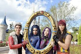 Dove cameron stars in the descendants films as mal, daughter of maleficent, and she recently talked to seventeen about how she met cameron boyce, and where she was when she found out he had died. Disney Cancels Descendants 3 Premiere To Honor Cameron Boyce