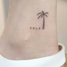 If you like the look of tattoos on the back of the wrist or the foot, a small and subtle design can fit well. 46 Hot Summer Tattoos Ideas In 2019 Pagina 2 Di 6 Tiny Tattoo Inc