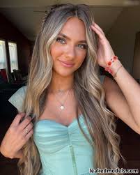 Analeese Bonfiglio  analeese.b Nude Leaks OnlyFans Photo 3 - Leaked Models