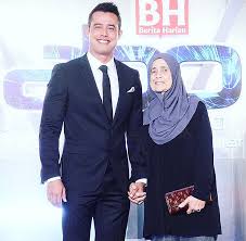 Maybe you would like to learn more about one of these? Biodata Zul Ariffin Pelakon Sado Kacukan Melayu Belanda Azhan Co
