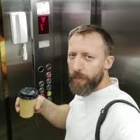 100+ profiluri „Gorun”