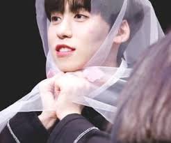 Pin By Em On Keonhee We Heart It Kpop Idol What U Want
