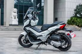 Além de um design exclusivo, oferece a facilidade de ser fixado nos pontos tipo: Honda S New X Adv 300 Ride Asia Motorcycle Forums