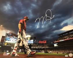 Meteor hi def theme cellphone wallpaper background images. Mike Trout Autographed 16x20 Citi Field Background Mlb Auctions