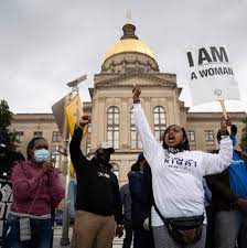 The bill expands early voting and requires an id number for absentee voting, among other things. 2evg4radza3jtm