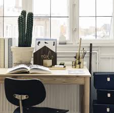 Desk accessories help keep a work space tidy, so the flow of the area functions efficiently without consider the type of desk accessories for the work space a letter tray can hold up to 300 sheets of. Shopping For Desk Accessories The New York Times