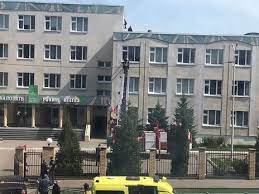 Жительница казани зухра г., ученица школы, где произошла стрельба, рассказала о произошедшей трагедии. 5z6 K Dnz7hw4m