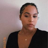 Ruth Matos's Instagram, Twitter & Facebook