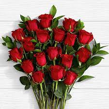 Sure, roses are the flower of love, but they're not the only variety that are romantic. Best Romantic Flowers For Him Her Fragrance To Bloom Your Love