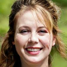 Kari Mitchell's Instagram, Twitter & Facebook