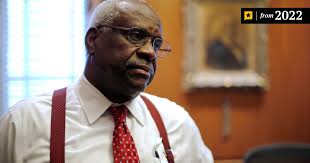 Clarence Thomas invites legal challenges to contraception, same-sex  marriage