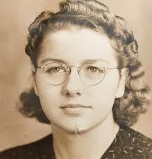 Kate Lett's Instagram, Twitter & Facebook