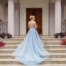 Spose particolari / abiti da sposa particolari: Abiti Da Sposa Particolari Tutte Le Tendenze Per Un Abito Da Sposa Che Spezzi Con La Tradizione