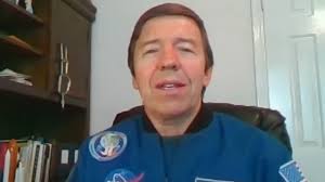 SpaceX launch scrubbed: Dr. Mike Barratt, Chicago area astronaut, speaks  about importance of space travel