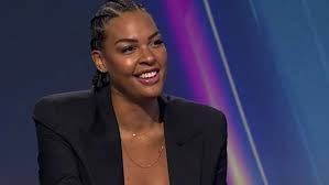 Official facebook page of elizabeth cambage. Olympic Basketball Star Liz Cambage Revealed She Was Ashamed Of Her African Heritage In Australia Daily Mail Online