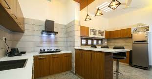 2450 Square Feet Sloped Roof Modern Beautiful 4 Bedroom Home At Edavanna Malappuram Home Pictures Easy Tips In 2020 Kerala House Design House Styles Home