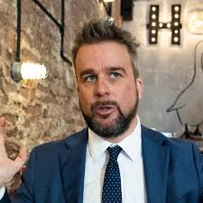 Justin Stevens's Instagram, Twitter & Facebook