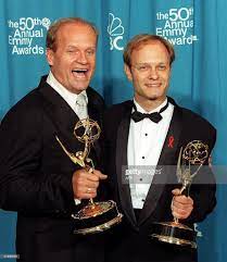 actors kelsey grammer and david hyde pierce hold their emmy awards at actors american comedy kelsey grammer
