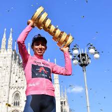 The grand départ of the 108th tour de france will take place in brest, brittany, on 26 june, and the race is scheduled to finish on sunday 18 july in paris. Egan Bernal Se Subio Al Podio Como El Nuevo Campeon Del Giro D Italia 2021