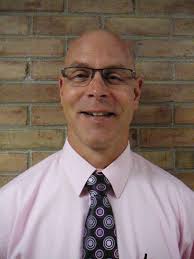 Forty-two seek Reese principal's job, which goes to Hurst of  Bridgeport-Spaulding