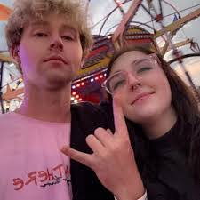 Aaron Rorie's Instagram, Twitter & Facebook