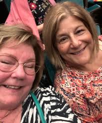 Jenny Knows Real Estate (Jenny Dowdy) (@jennyknowsre) • Instagram photos  and videos