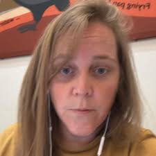 Look at me I've got 64 plate Mercedes but I can't afford to pay for parking 