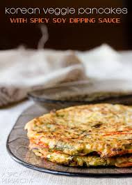 Pajeon is a variety of jeon with scallion as its prominent ingredient, as pa (파) means scallion. Pajun Korean Pancakes Pajeon A Spicy Perspective Veggie Pancakes Recipes Cooking Recipes