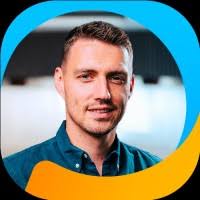 200+ "Stiltz" profiles