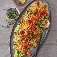 Das ziel einer low carb ernährung ist für viele eine bessere sportliche leistung, gesteigerte gesundheit und eine bikinifigur. Low Carb Rezepte Ohne Kohlenhydrate Essen Und Trinken