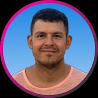 Leo Acker's Instagram, Twitter & Facebook