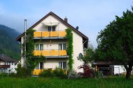 Haus und hof, die zeitschrift für bauherren, hausbesitzer und eigentümer. Haus Hof Munstertal Ferienregion Staufen Munstertal Unterkunfte