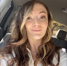 Looking for a reputable person or company to come and let my dogs out to  potty twice a day Sunday thru Wednesday. I am near 5th and Battery Drive  over by elementary