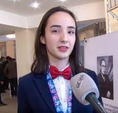 List of ministers of finance of romania. Interviu Foto Buzoianca Anca DrÄƒgulescu Printre StudenÅ£ii RemarcaÅ£i De Universitatea Harvard In Urma InvenÅ£iei Magic Mirror Opinia BuzÄƒu