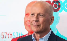 Renuncia Will Smith a la Academia de las Artes