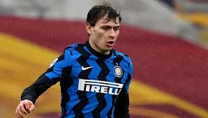 Nicolò barella is an italian professional footballer who plays as a midfielder for serie a club inter milan and the italy national team.one of the biggest. Mercato Inter Barella Centrocampista Totale Che Smuove Le Big