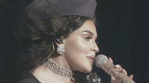 Dj CRINYX feat. Adda B. -- Rămâi sau pleci?