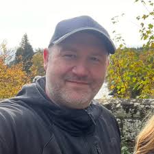 Despite the news yesterday we're still here for all your Lollo Rosso  cravings, here's a reminder of our menu🤩🍕🍝 (orders can be placed from  12pm daily excl Sunday)