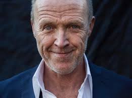 It was hosted by martijn krabbé and wendy van dijk in seasons one to eight. 77zs4carmzl1zm