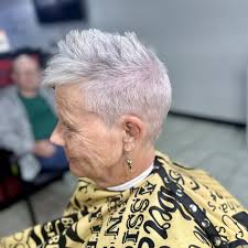 BEST of Holiday, FL Walk in Haircut