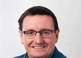 Paul Windle's Instagram, Twitter & Facebook