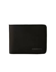 Ilk olarak 1986 yılında galiçya merkezli olmak suretiyle. Mare AmbulanÈÄ Vulcanic Portofel Pull And Bear Barbati Rajpalacehotelmorena Com