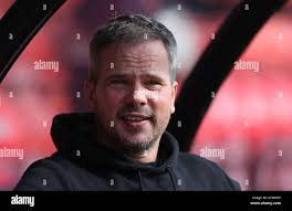 Michael barrow hi-res stock photography and images