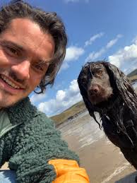 Why would you promote someone else's brand when the aim is to acquire new  customers to your own? Aren't you just diverting attention? 👀 Well it  depends... Find the right brands that