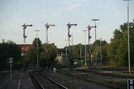 Heute ein video mit musik aus traunstein. Signalgruppe Im Bahnhof Von Trostberg An Der Strecke Traunstein Muhldorf Marolokbilder Startbilder De